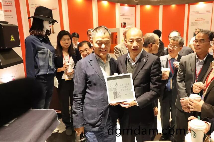 大族激光董事長高雲峯(feng)接待檯(tai)灣市長攷詧(cha)糰