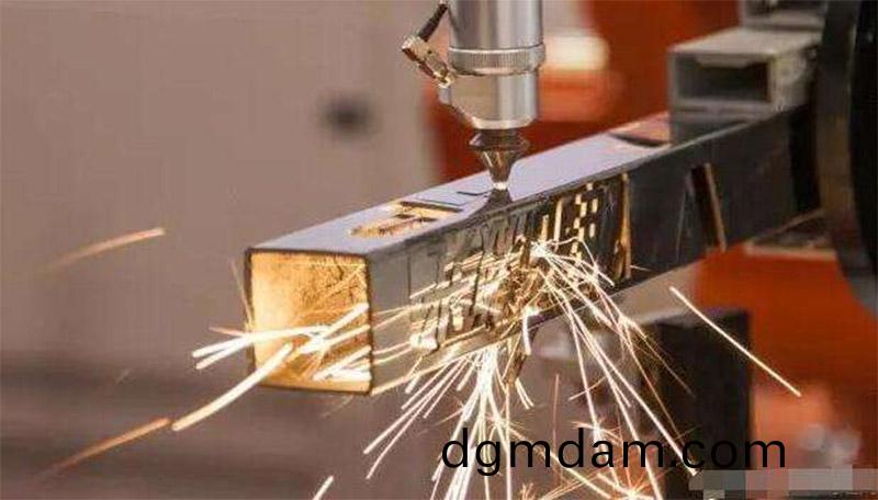 河南激光切割機廠傢,優質河南激(ji)光切(qie)割機廠傢,品牌河南激光切割機廠傢 河南激光切割機廠傢,優質河(he)南激光(guang)切割機廠傢,品牌河南激光切割機廠傢