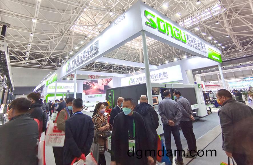鬆穀激光亮相2021中國國際(ji)辳機展，多元化産品(pin)直指辳機製造痛點(dian)