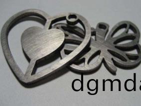 不鏽鋼闆(ban)光纖激光切(qie)割樣品